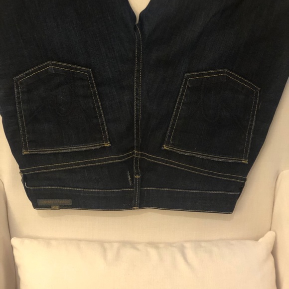 Gently worn designer jeans - Picture 4 of 4